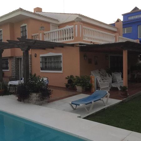 Villa Mijas With Pool 50 M Beach 푸엔히롤라 외부 사진