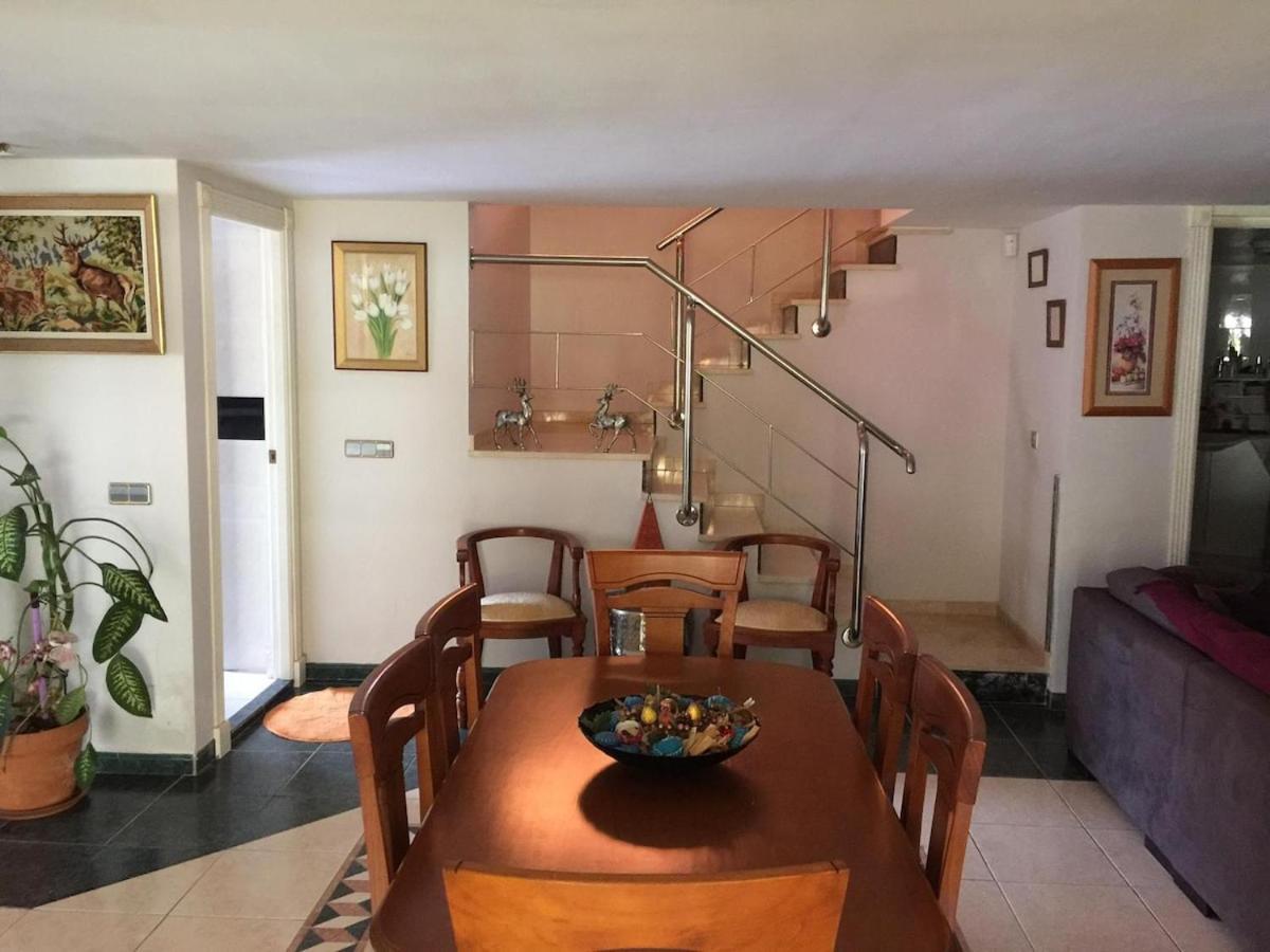Villa Mijas With Pool 50 M Beach 푸엔히롤라 외부 사진