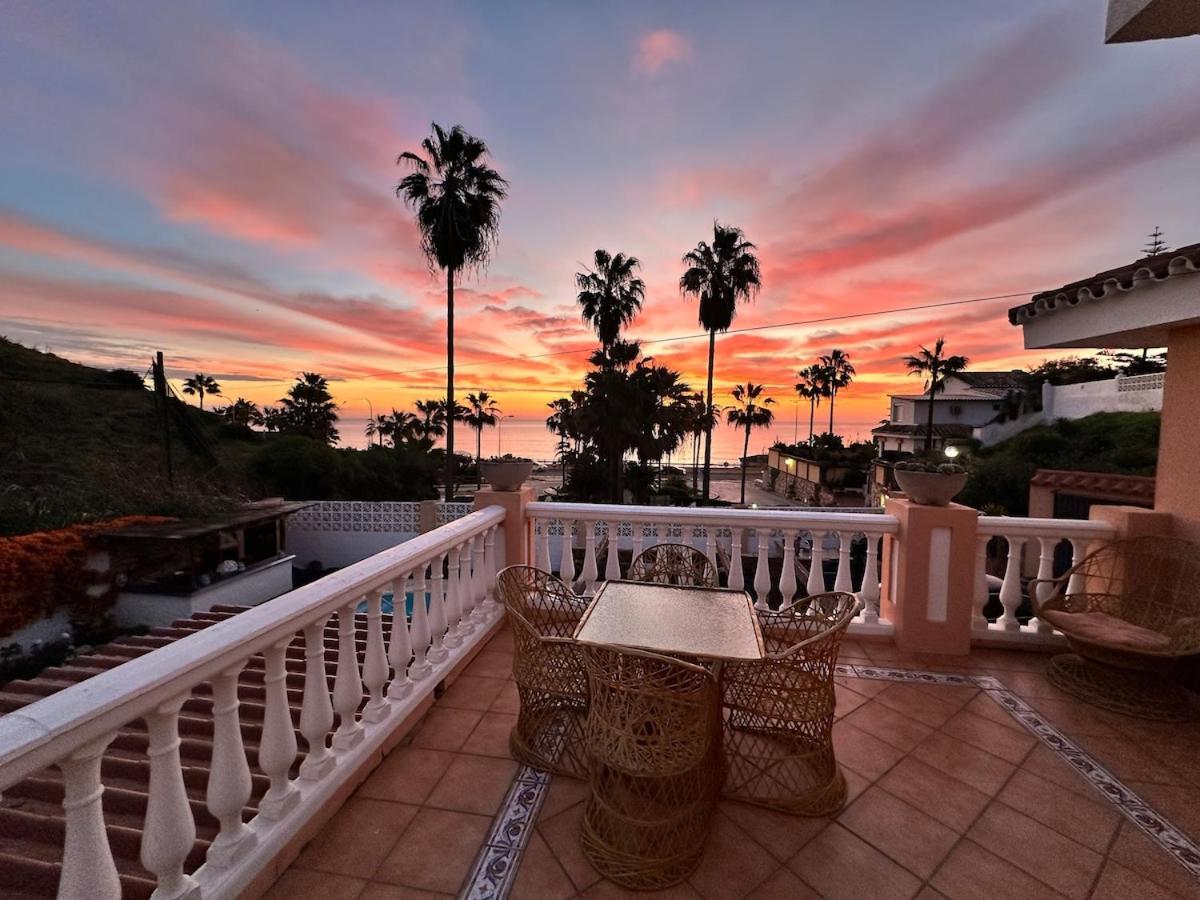 Villa Mijas With Pool 50 M Beach 푸엔히롤라 외부 사진