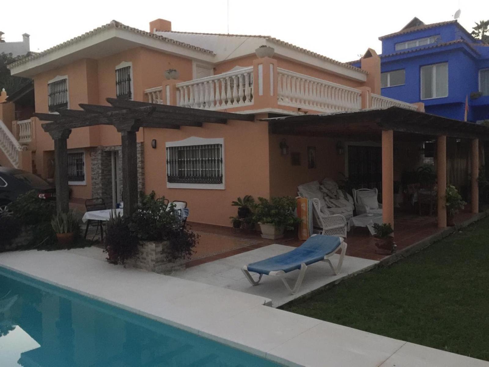 Villa Mijas With Pool 50 M Beach 푸엔히롤라 외부 사진